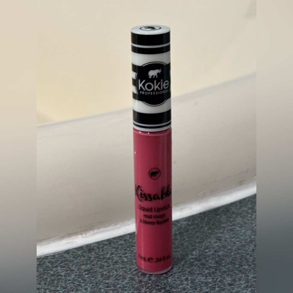 Kokie Kissable Liquid Lipstick - Pink